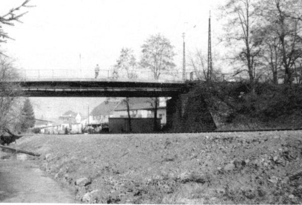Brcke 2..jpg (42917 Byte)